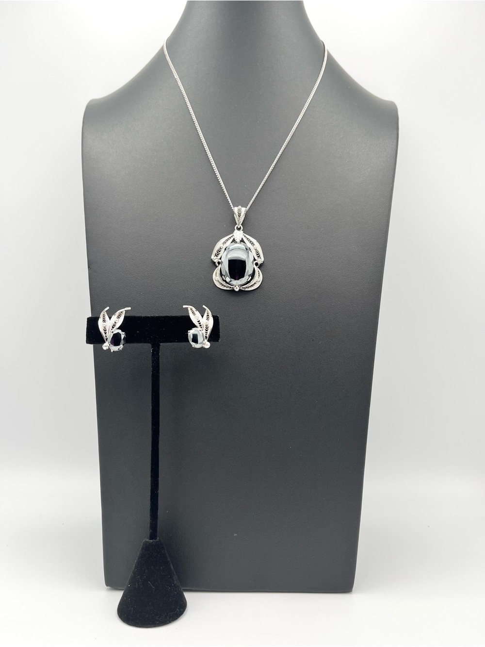 Mint Sorrento Vintage Sterling Silver Filigree Hematite Pendant Necklace Earring